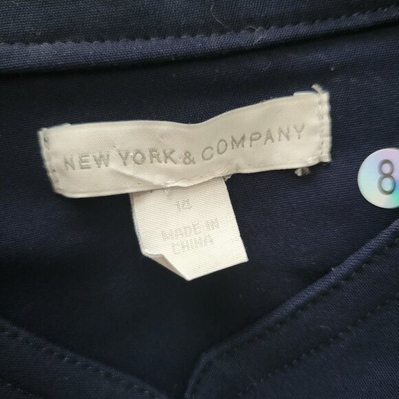 Belted New York & Company Navy Button Down - Picture 5 of 10